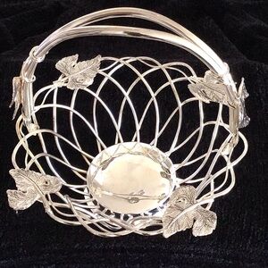 Godinger Silver Plated Wire Basket